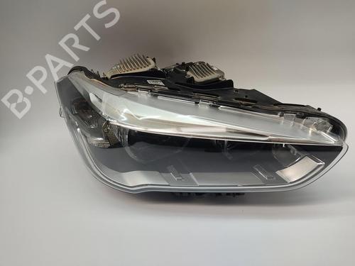 Højre forlygte BMW X1 (F48) sDrive 18 d (150 hp) 32183608