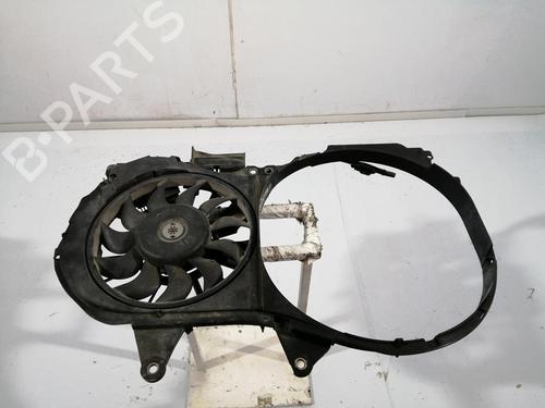 Used Radiator fan AUDI A4 B6 (8E2) 2.5 TDI quattro (180 hp) 30386221