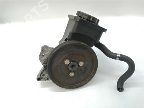 Used Steering pump Steering pump BMW 5 (E39) 525 d (163 hp) 17067013 17067013