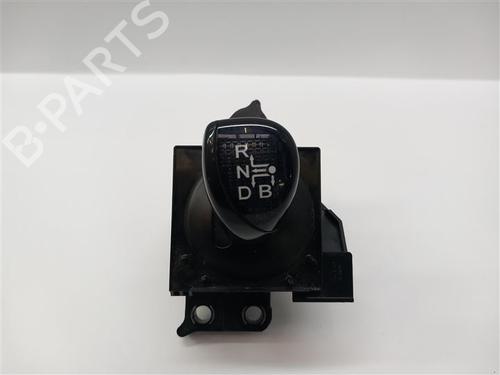 Used Gear lever Gear lever TOYOTA AURIS (_E15_) 1.8 Hybrid (ZWE150_, ZWE150R) (136 hp) 16760369 16760369