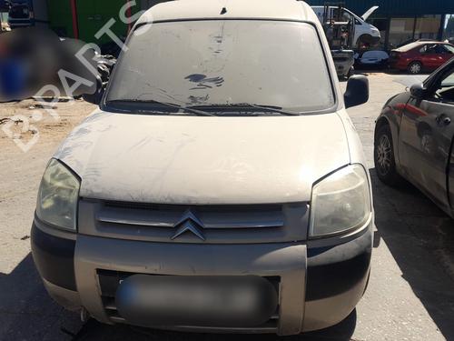 Right headlight CITROËN BERLINGO / BERLINGO FIRST MPV (MF_, GJK_, GFK_) 1.9 D (MFWJZ) | BP29375953C29 