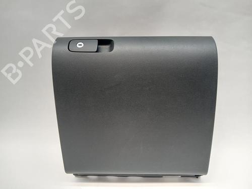 Used Glove box Glove box 38415358 38415358