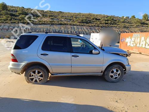 Left taillight MERCEDES-BENZ M-CLASS (W163) | BP30961558C34