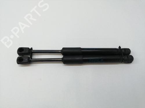 Used Hood lift support BMW 1 (F40) 118 i (136 hp) 17153380
