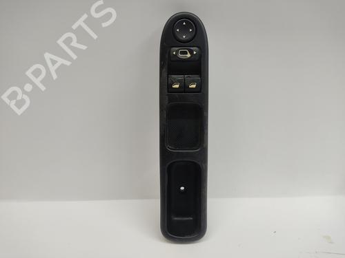 Used Left front window switch PEUGEOT 307 Break (3E) 1.6 HDi 110 (109 hp) 28813933