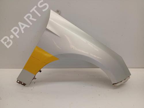 Used Right front fenders Right front fenders 38253020 38253020