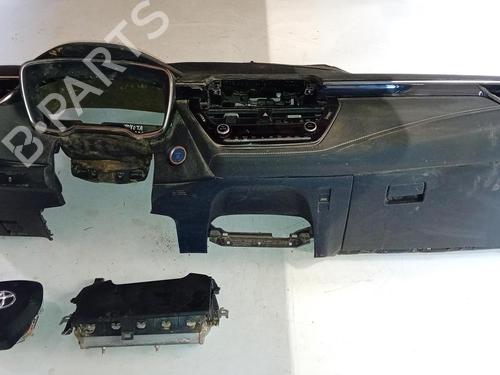 Used Airbag Kit TOYOTA COROLLA Saloon (_E21_) 1.6 VVTi (ZRE210) (122 hp) 29353825