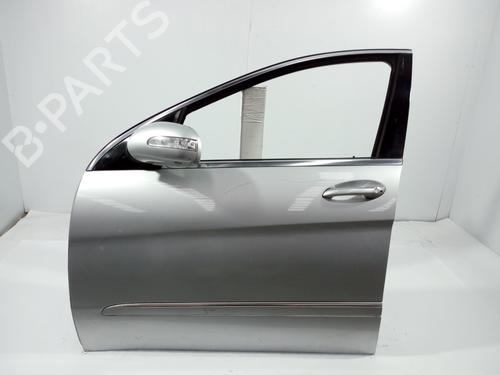 Used Left front door MERCEDES-BENZ R-CLASS (W251, V251) R 350 CDI 4-matic (251.022, 251.122) (224 hp) 16150273