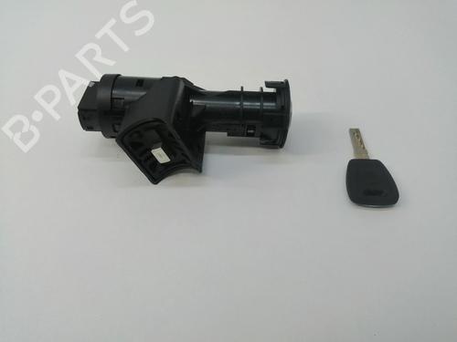 Used Ignition barrel FIAT 500 C (312_) [2009-2025]  17481636