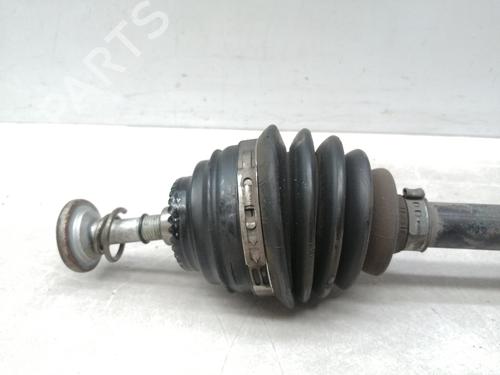 Left front driveshaft BMW 1 (F21) 120 d xDrive | BP18049252M38 