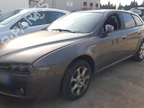 Pièces Détachées Usagées ALFA ROMEO 159 Sportwagon (939_) 1.9 JTDM 16V (939BXC1B, 939BXC12) (150 hp) 4263772