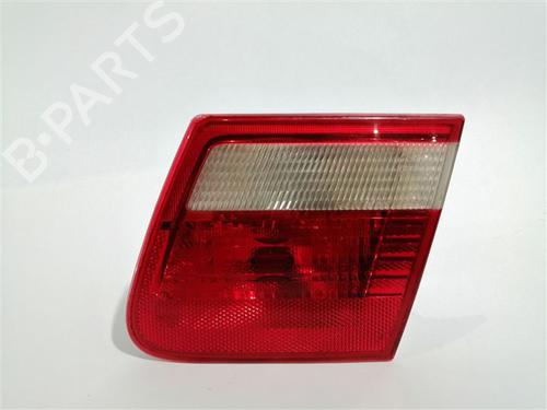 Used Right tailgate light Right tailgate light 11060099 11060099