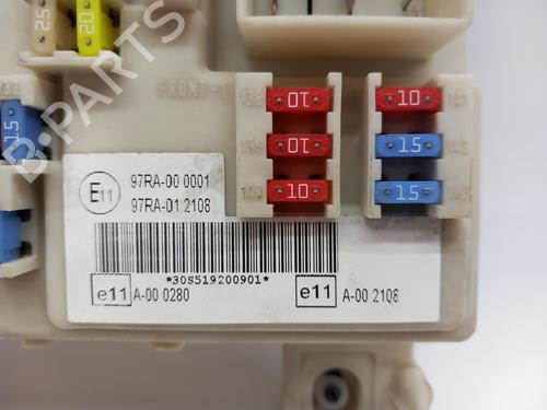 Fuse box FORD KUGA I  | BP29137932E1