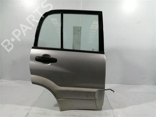 Dør højre bagtil Dør højre bagtil SUZUKI GRAND VITARA I (FT, HT) 2.0 TD 4x4 (SQ420D) (87 hp) 12532464 12532464