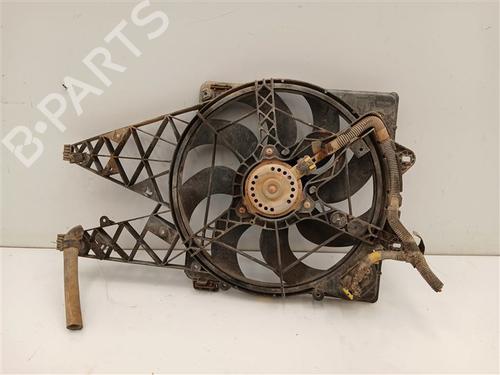 Used Radiator fan Radiator fan OPEL COMBO Box Body/MPV (X12) 1.3 CDTI (B05) (90 hp) 27235372 27235372