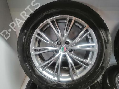 Fælk ALFA ROMEO STELVIO (949_) 2.2 JTDM Q4 (949.AXE2A) | BP30929332C45 