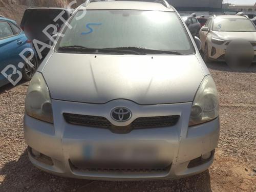Brugte TOYOTA COROLLA Verso (ZER_, ZZE12_, R1_) 2.2 D-4D (AUR10_, AUR10R) (136 hp) 4239599