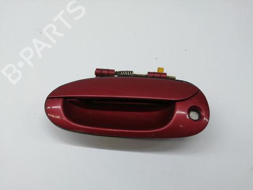 Used Front left exterior door handle KIA CARENS I MPV (FC, FJ) 2.0 CRDi (113 hp) 30391240