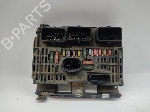 Scatola fusibili CITROËN C4 I (LC_) [2004-2014]  32083334