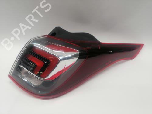 Used Right taillight OPEL CROSSLAND X / CROSSLAND (P17, P2QO) 1.2 (75) (131 hp) 28074799