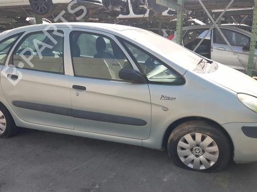 Right headlight CITROËN XSARA PICASSO (N68) 2.0 HDi | BP29338096C29 