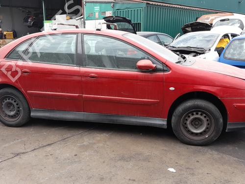 Fuse box CITROËN C5 I (DC_) 1.8 16V (DC6FZB, DC6FZE) | BP10223857E1 