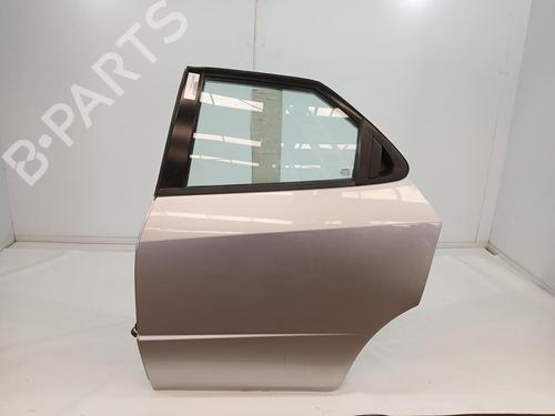 Puerta trasera izquierda Puerta trasera izquierda HONDA CIVIC VIII Hatchback (FN, FK) 1.8 (FN1, FK2) (140 hp) 37465772 37465772