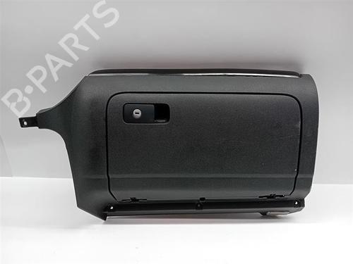 Used Glove box Glove box 32446543 32446543