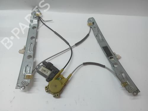 Used Front left window mechanism Front left window mechanism RENAULT MEGANE II (BM0/1_, CM0/1_) [2001-2012] 33869304 33869304