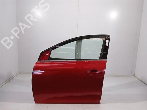 left-front-door-renault-megane-iv-hatchback-b9amn_-2015-33172667 main image