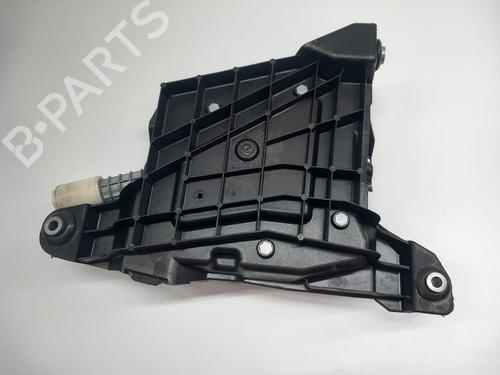 Electric handbrake CITROËN C4 Picasso I MPV (UD_) 2.0 HDi 138 | BP29904348E5