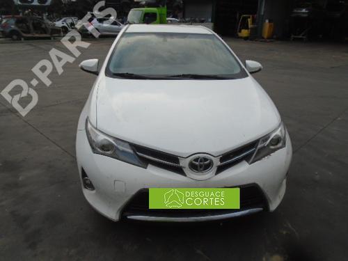 Used Parts TOYOTA AURIS (_E18_)  2.0 D-4D (ADE186_, ADE186R)  938770