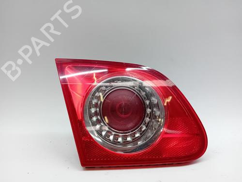 Używane Lampa tylna klapy bagażnika lewa Lampa tylna klapy bagażnika lewa VW PASSAT B6 (3C2) [2005-2011] 37490780 37490780