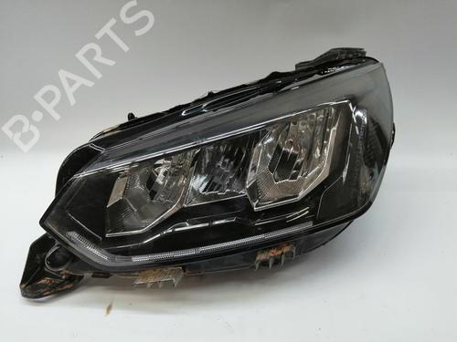 Used Left headlight PEUGEOT 208 II (UB_, UP_, UW_, UJ_) [2019-2025]  30200427