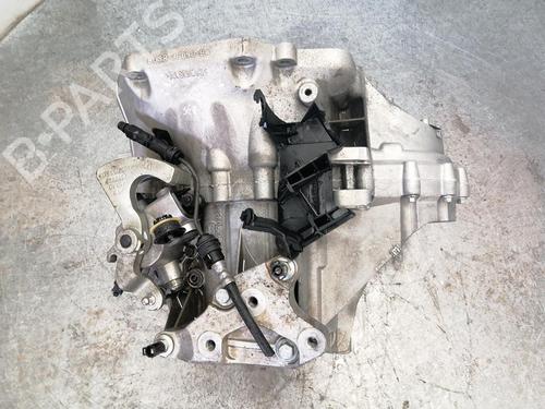 Versnellingsbak VOLVO S60 II (134) DRIVe / D2 (114 hp) 32183643
