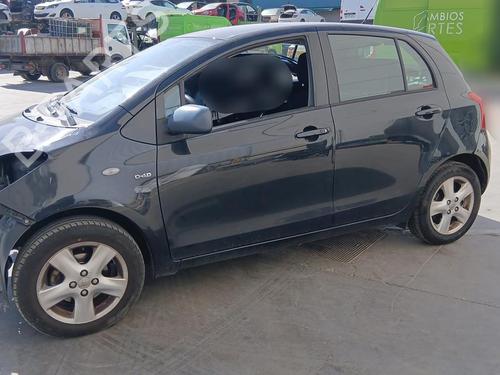 Brugte TOYOTA YARIS (_P9_) [2005-2014]  4208344