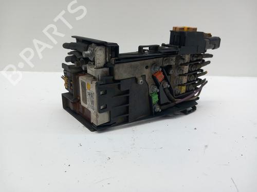 Used Fuse box Fuse box 38544528 38544528