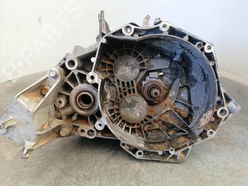 Used Gearbox OPEL ZAFIRA TOURER C (P12) [2011-2026]  32204729