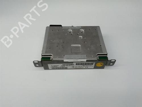 Used Radio Radio OPEL CORSA F (P2JO) 1.2 (68) (101 hp) 31887801 31887801