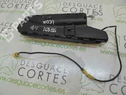 Used Right door airbag Right door airbag SEAT LEON (1P1) 1.9 TDI (105 hp) 5459479 5459479