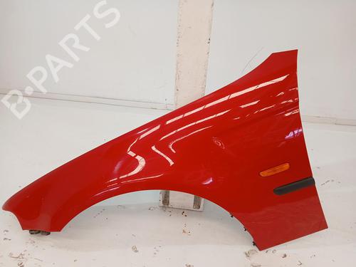 Used Left front fenders Left front fenders 37030365 37030365