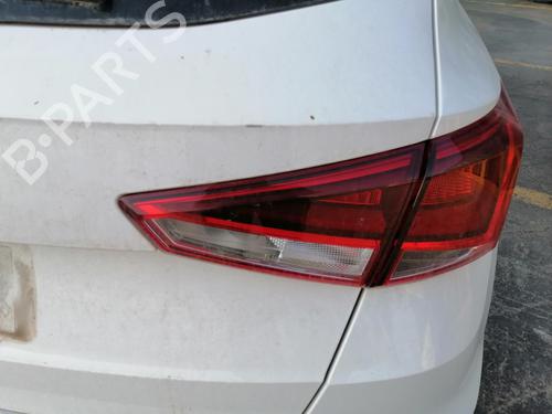Højre baklys, luke SEAT ARONA (KJ7, KJP) 1.6 TDI (115 hp) 29159254