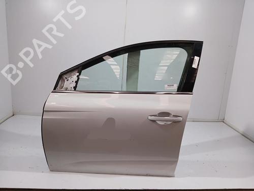 Used Left front door RENAULT MEGANE IV Grandtour (K9A/M/N_) [2016-2026]  33172632