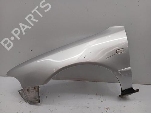 Używane Błotnik przedni lewy AUDI A4 B5 (8D2) 1.8 T (150 hp) 30000171