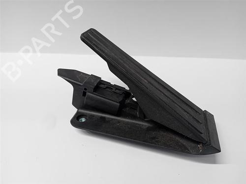 Used Pedal Pedal 36887749 36887749