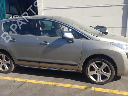 Left front door PEUGEOT 3008 I MPV (0U_) 1.6 HDi | BP27613339C2 