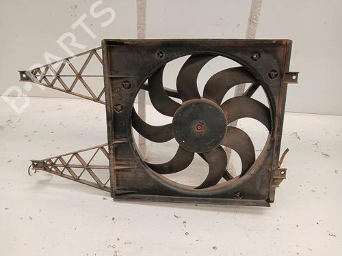 Used Radiator fan Radiator fan 36798428 36798428