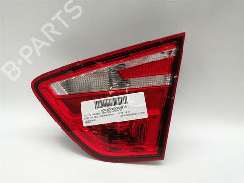 Used Right tailgate light Right tailgate light 15051994 15051994