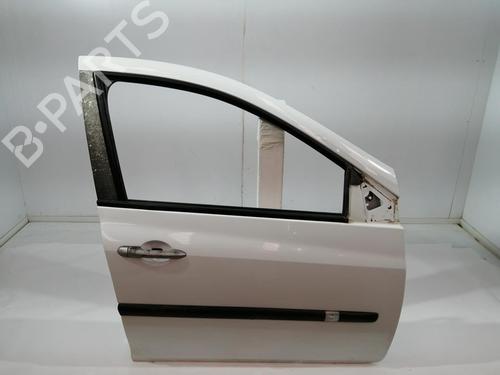 Used Right front door RENAULT CLIO III (BR0/1, CR0/1) 1.5 dCi (BR17, CR17) (86 hp) 29565454