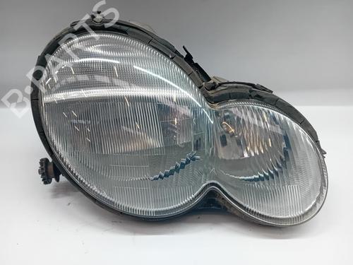 Used Right headlight MERCEDES-BENZ C-CLASS Coupe (CL203) [2001-2011]  31071916